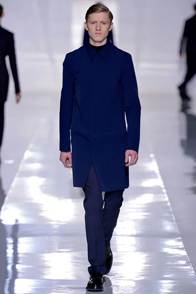 Look 33